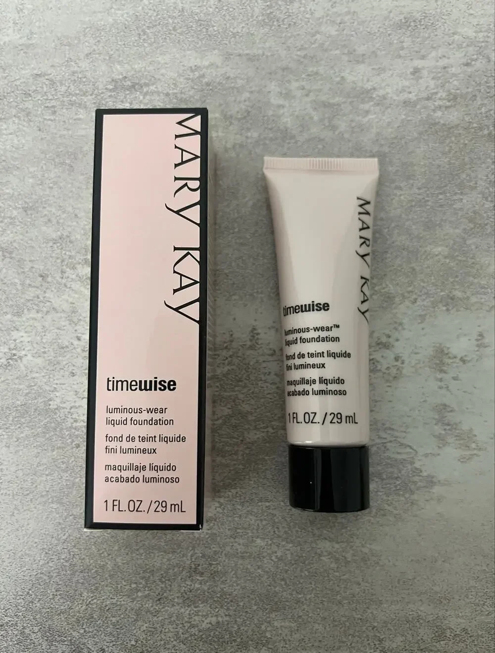 Mary Kay Ivory 4 Timewise Luminous Wear Liquid Foundation NIB NOS 038699